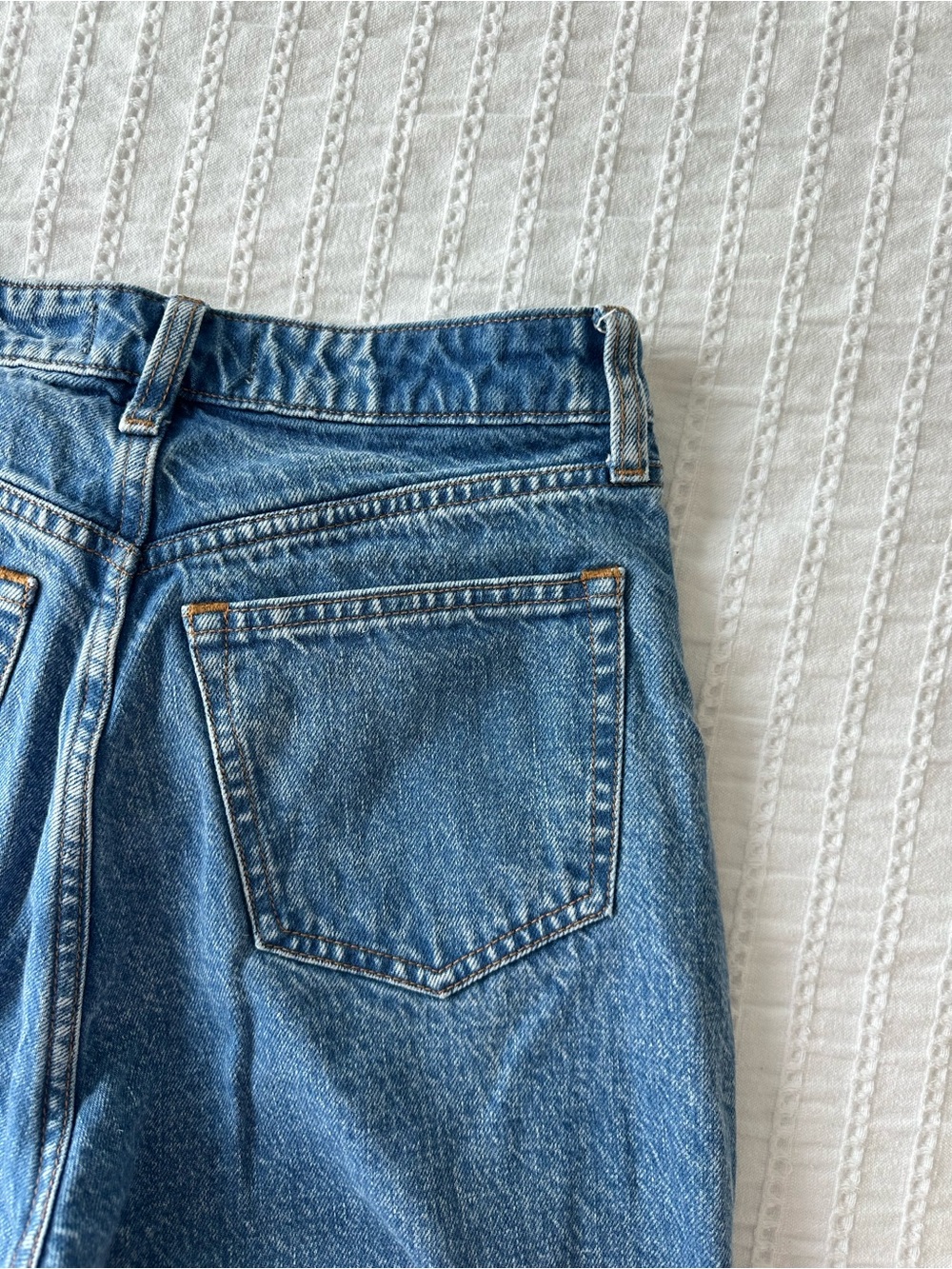 Abercrombie & Fitch: The Loose High-Rise Wide Leg Blue Jeans